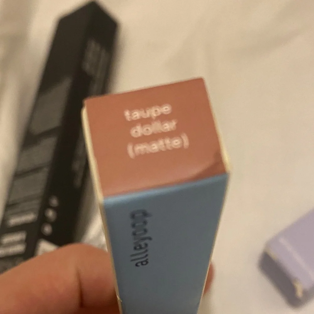$50 New Shadow Stick Set Nyx 11th hour Twenty Twenty Engbo gold and brown